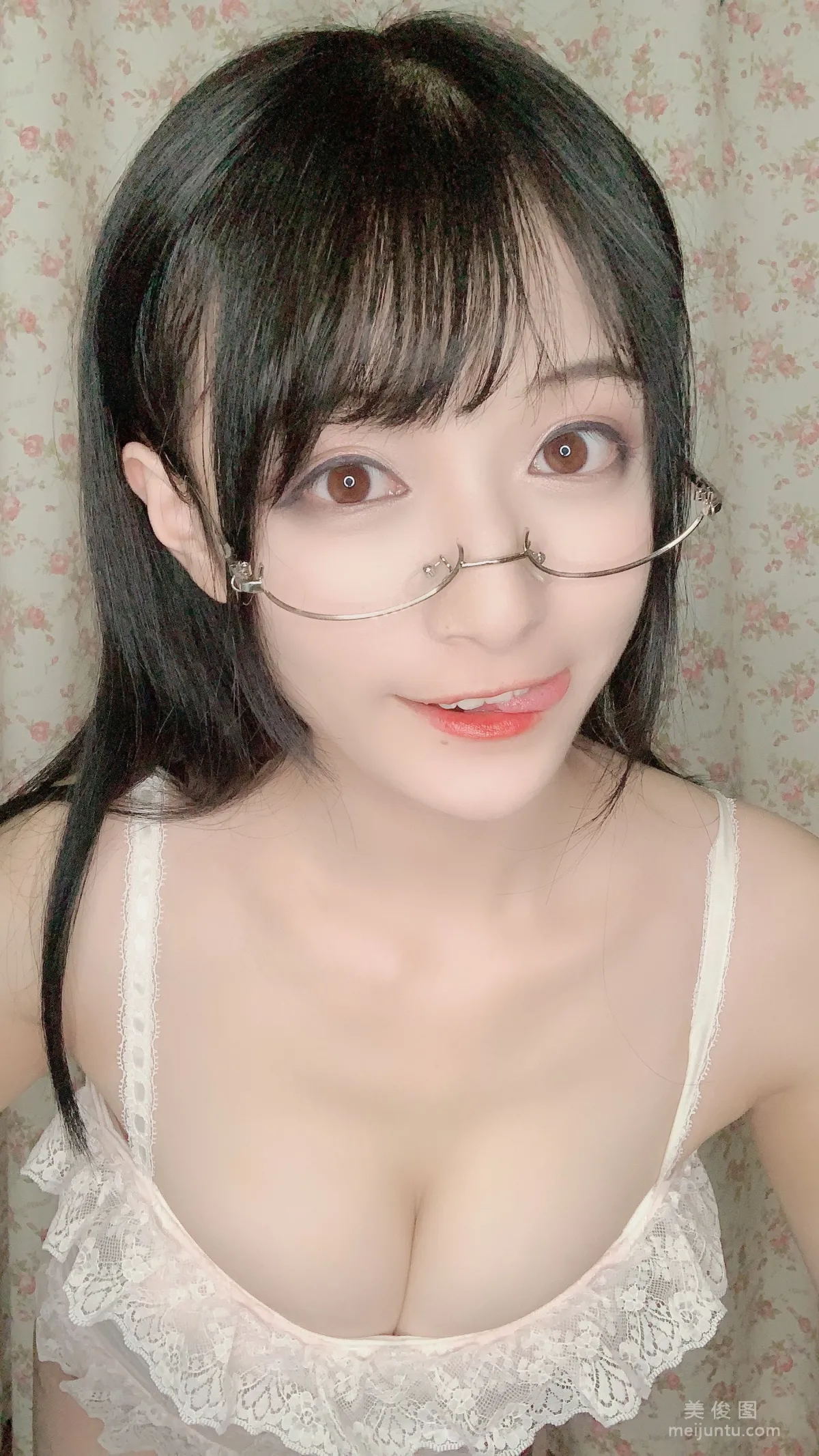 [COS福利] 鐵闆燒鬼舞w 《内衣連體》 寫真集 9