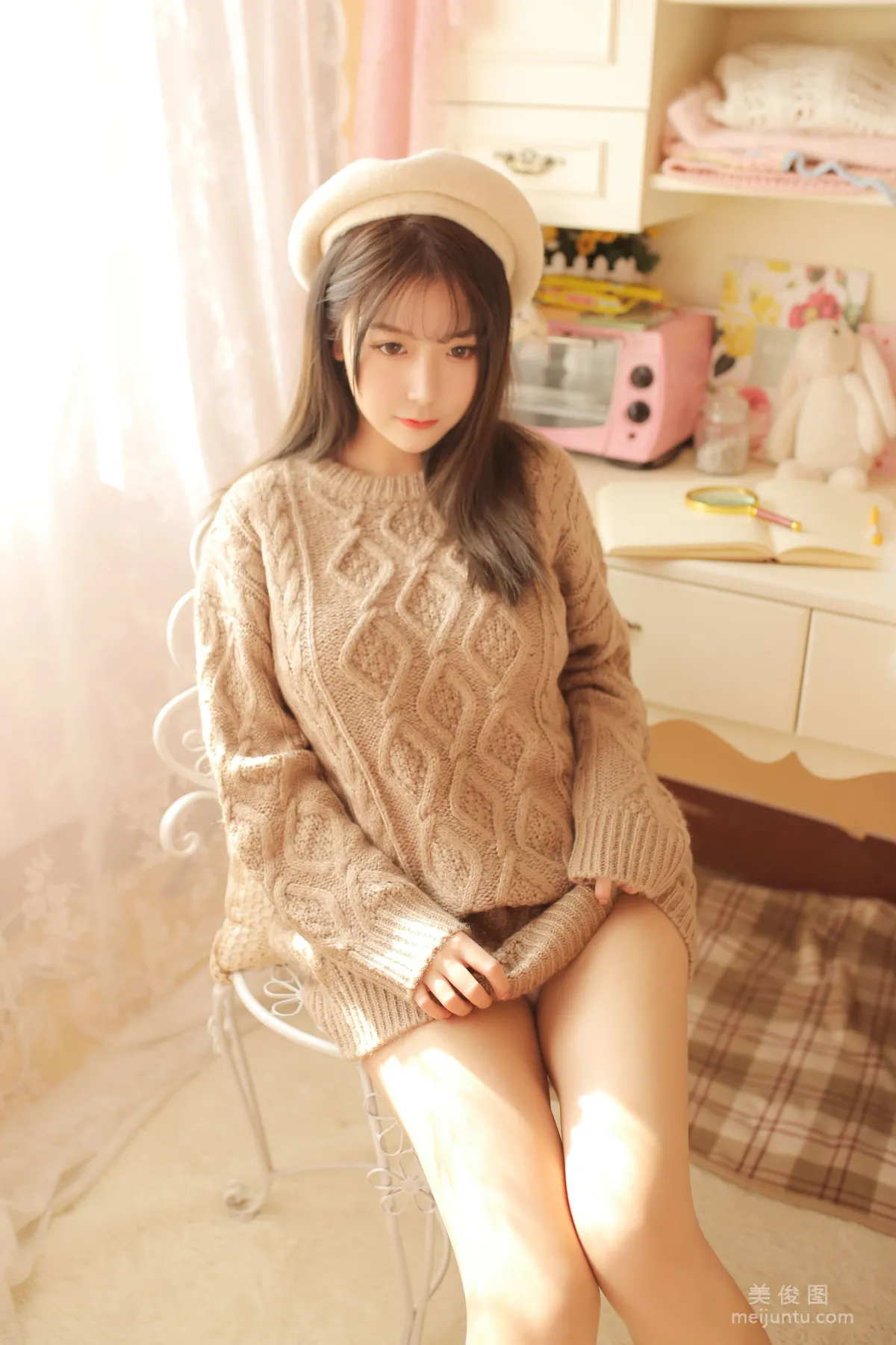 巨乳貓九醬Sakura 《駝色毛衣》 寫真集 3