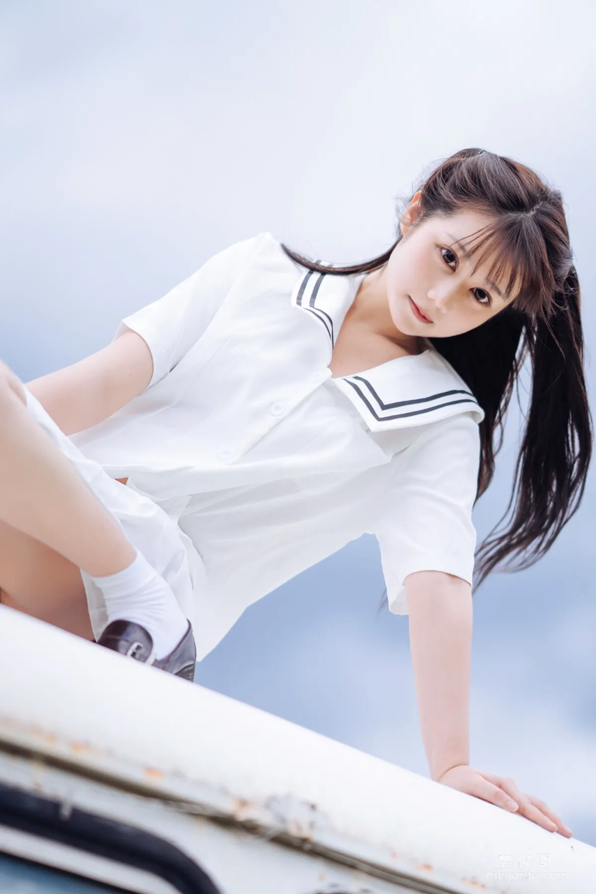 微博福利姬鏡醬 《靜夏之JK少女》 寫真集 14