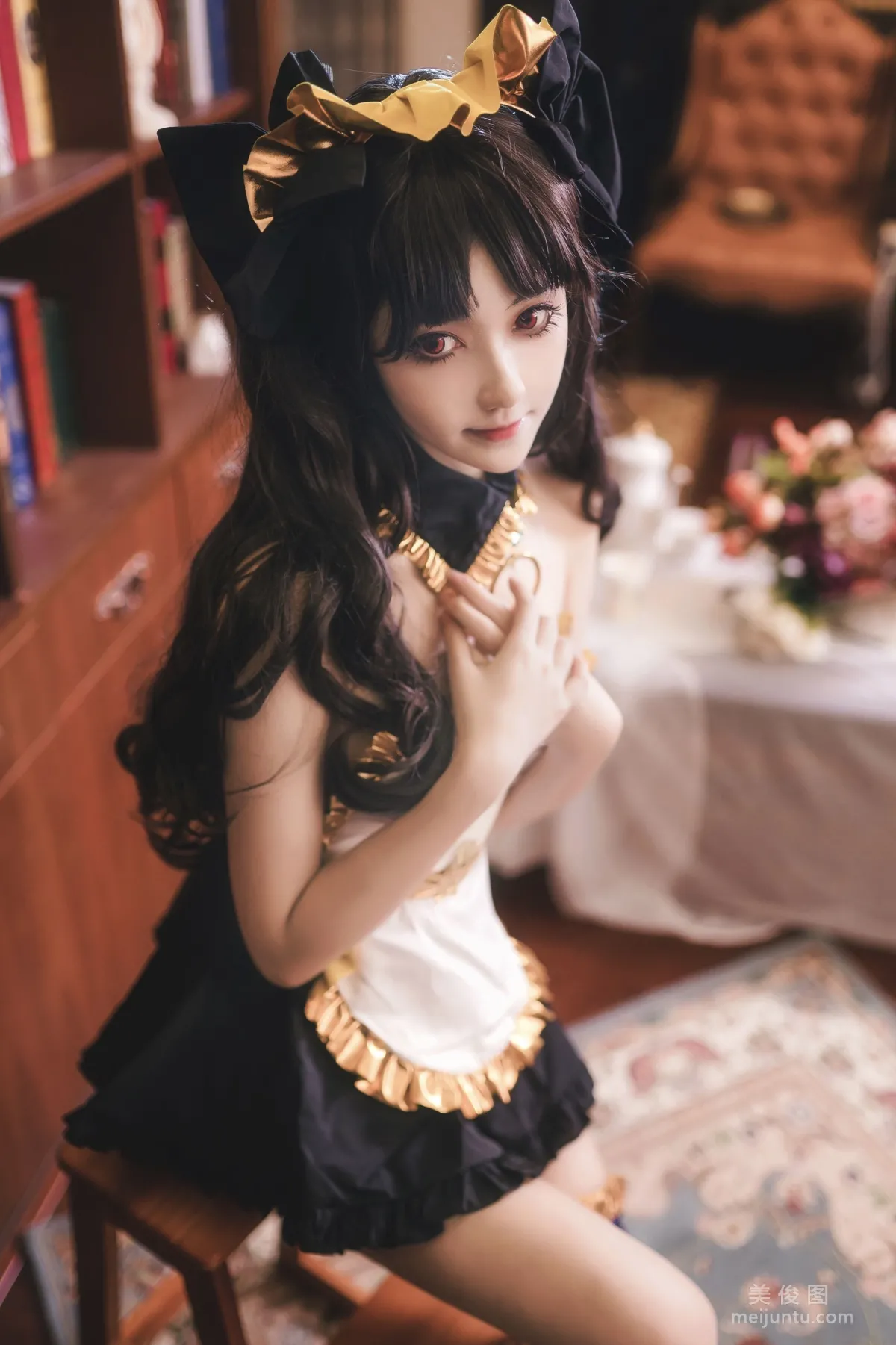 動漫博主南桃Momoko 《伊什塔爾女仆》 寫真集 13