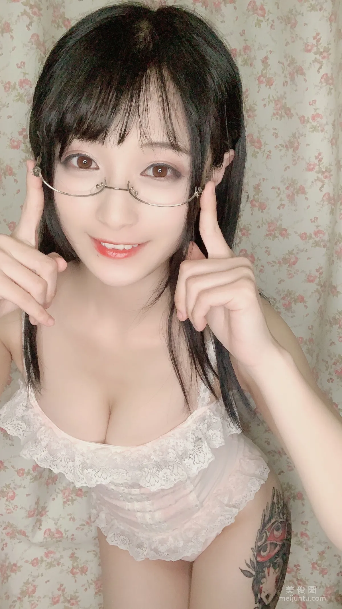[COS福利] 鐵闆燒鬼舞w 《内衣連體》 寫真集 5