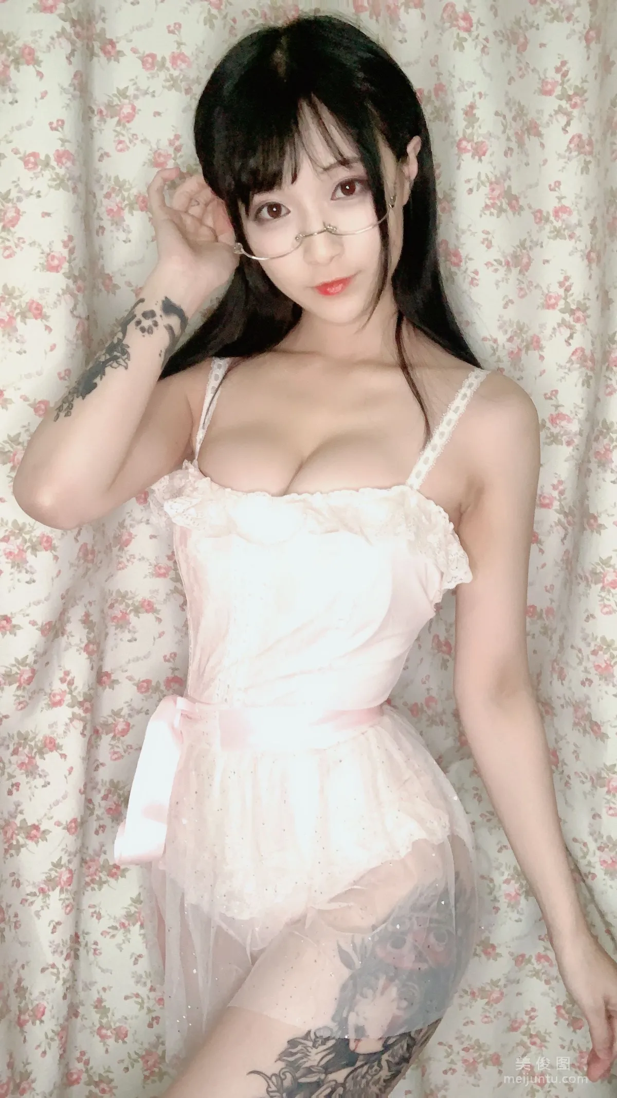 [COS福利] 鐵闆燒鬼舞w 《内衣連體》 寫真集 7