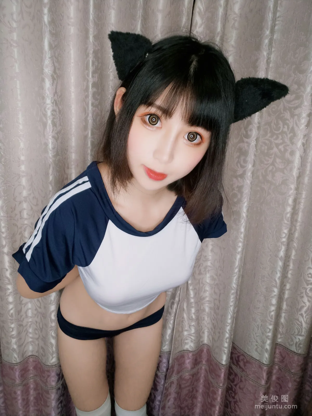 [COS福利] 微博妹子小酥醬 《體操服》 寫真集 28