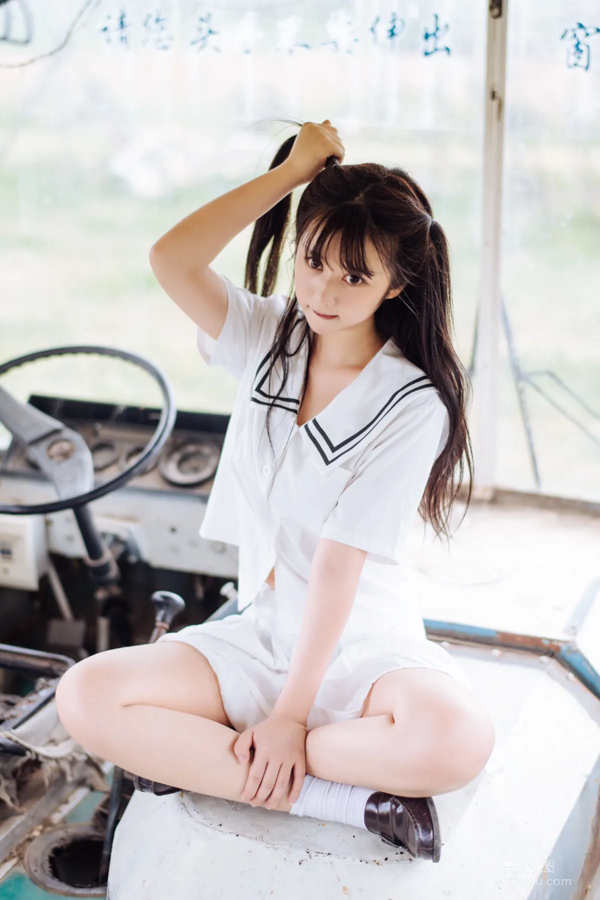 微博福利姬鏡醬 《靜夏之JK少女》 寫真集 26