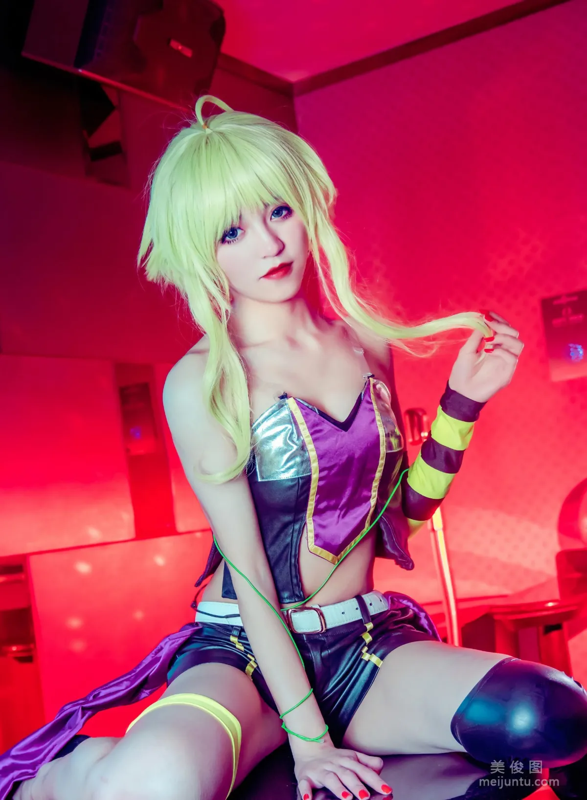 [COS福利] __KETTOE 《V家 GUMI》 写真集5