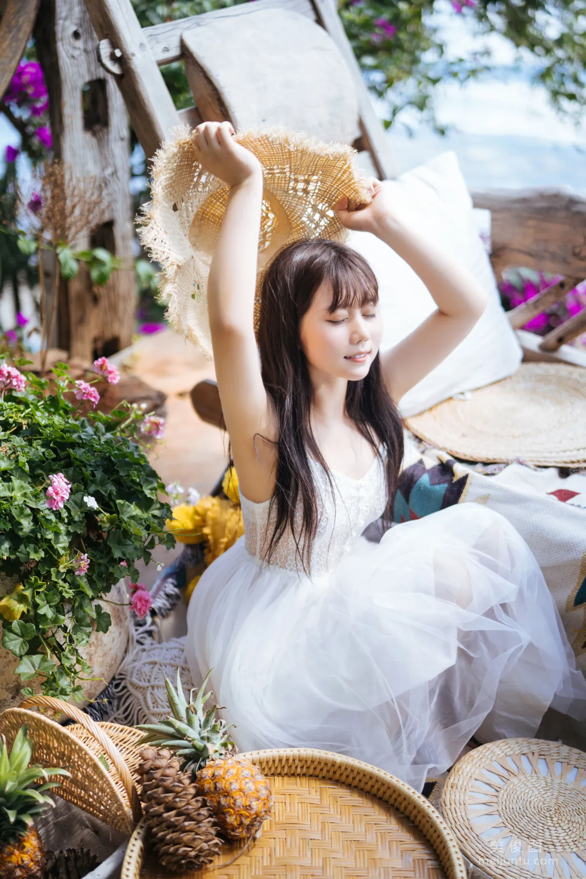 微博福利姬鏡醬 《靜夏之白裙少女》 寫真集 6