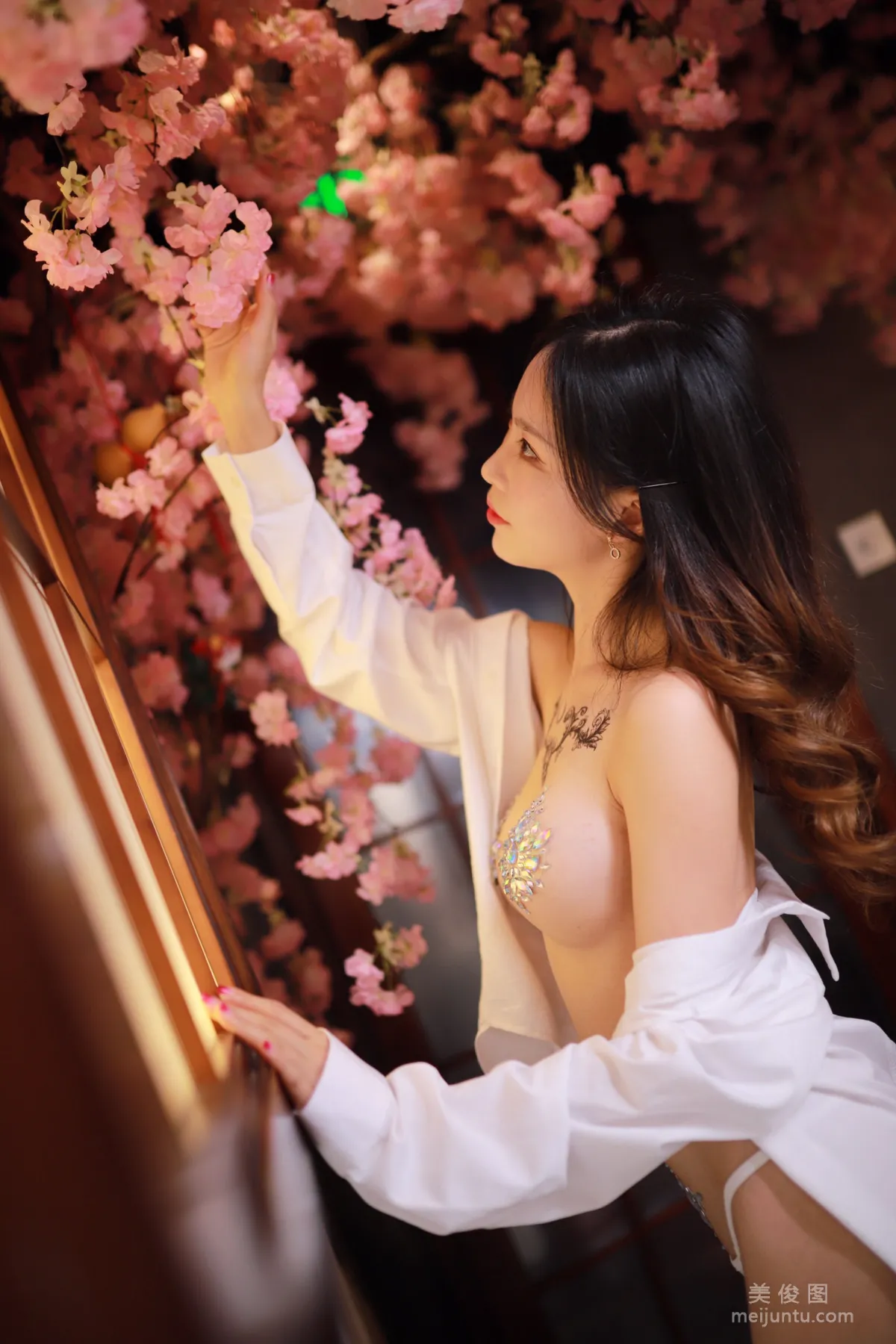 [COS福利] 抖娘-利世 《鑽》 寫真集 38