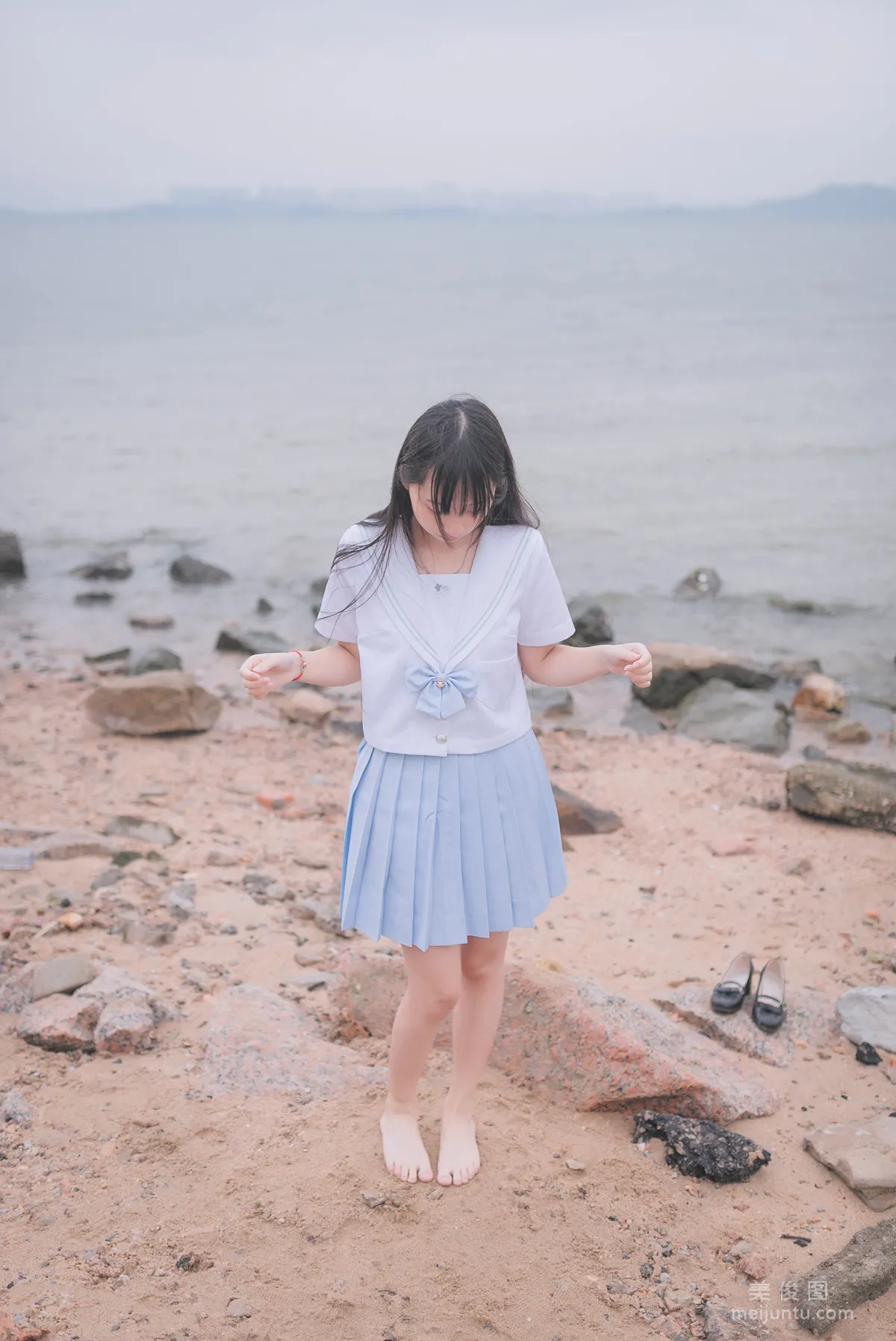 萌妹子伽馬羽落子 《一起去海邊》 寫真集 44