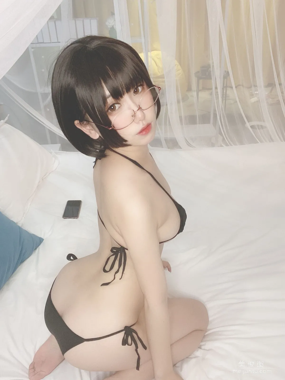 [COS福利] 芋圓侑子SJ_ 《比基尼自拍》 寫真集 4
