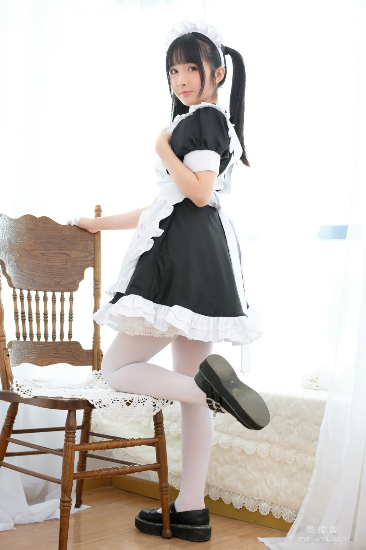 [COS福利] 我才不是neko 《白丝女仆》 写真集29