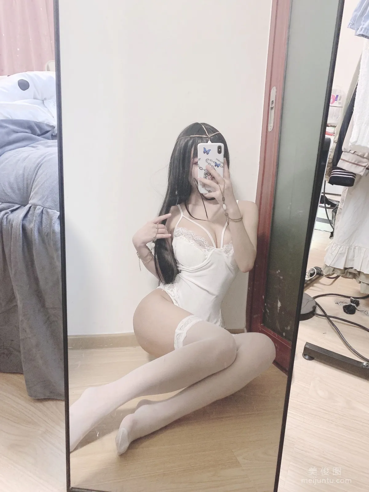 白嫩美少女鬼畜瑤 《白色埃及瑤》 寫真集 22