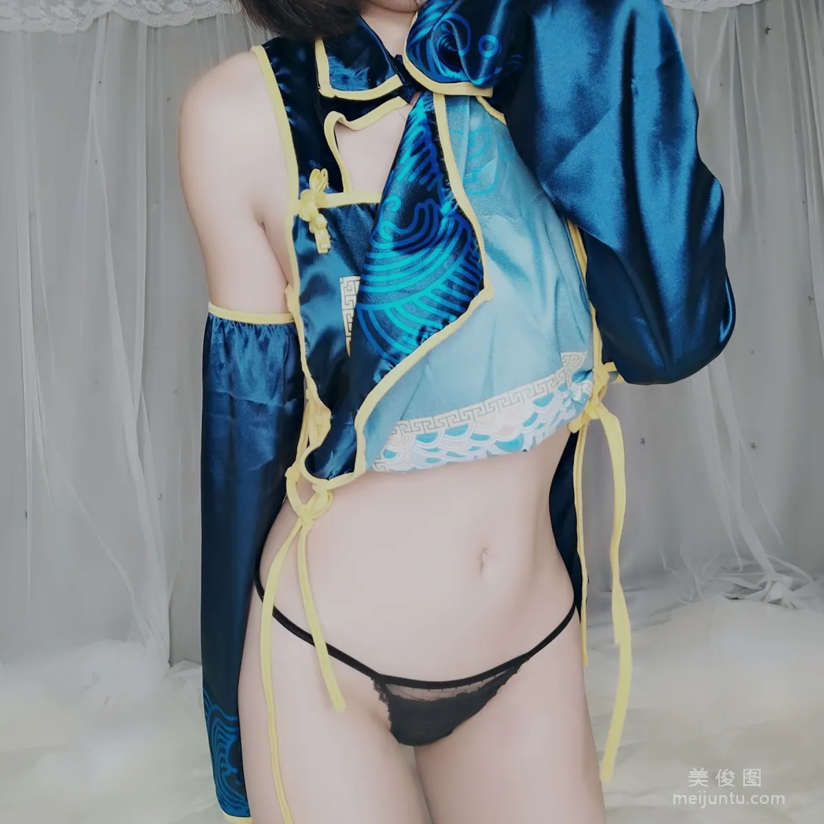 微博妹子小酥醬 《小僵屍》 寫真集 33