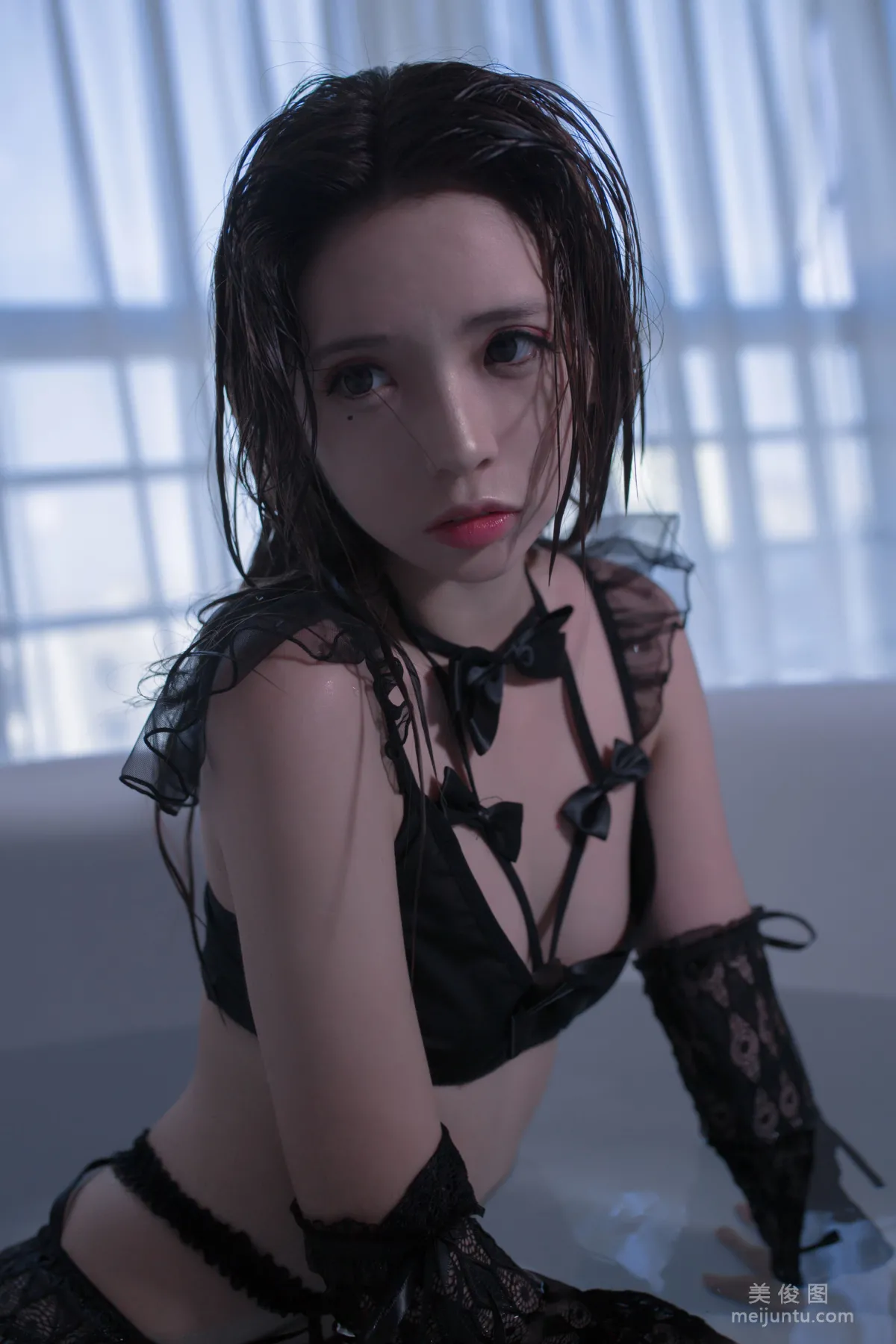 疯猫ss 《蓝色忧郁》 写真集1
