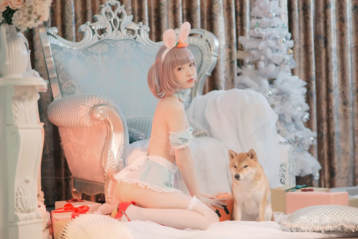 [COS福利] 大胸萌妹妖少you1 《雪兔》 寫真集 1