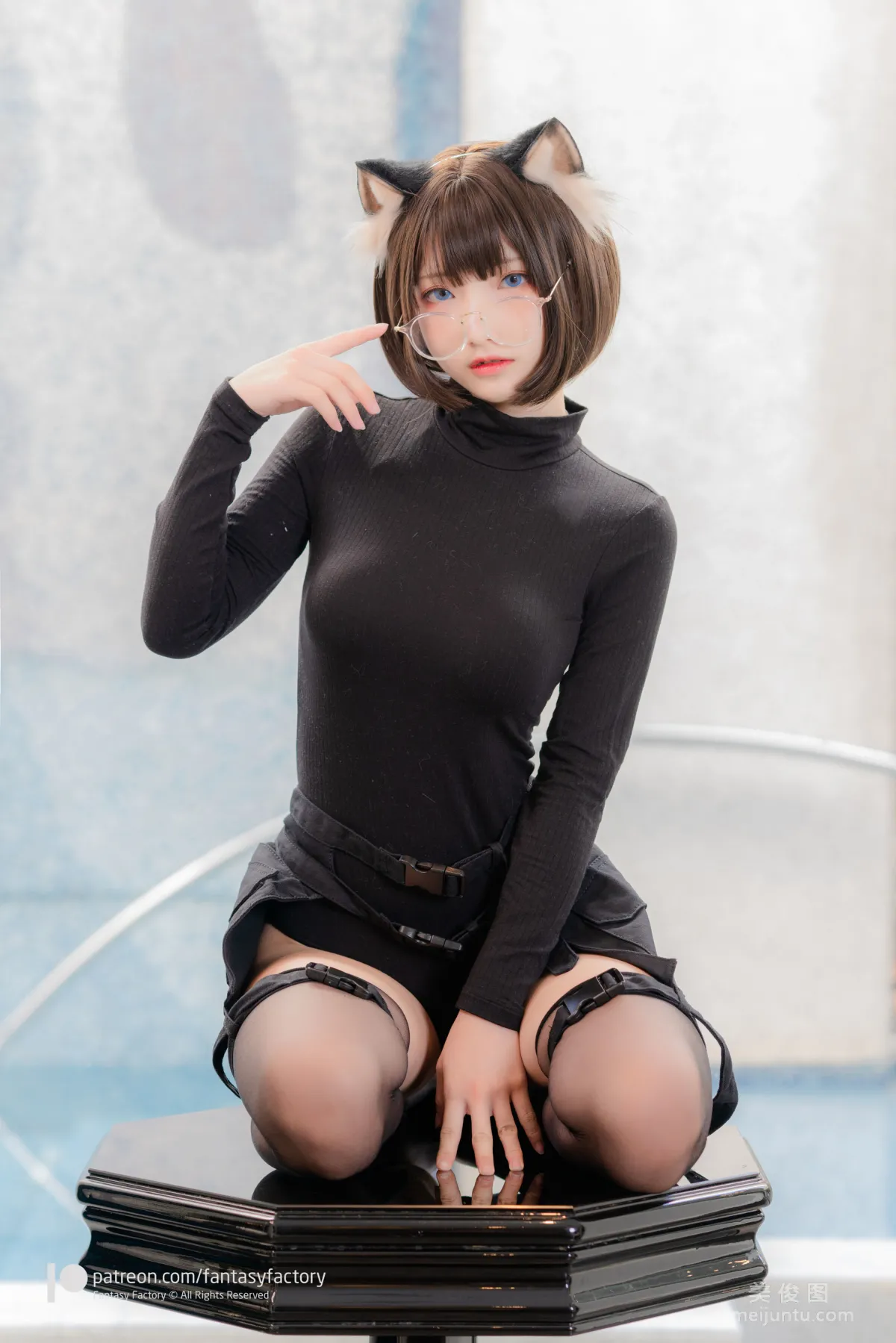 [Fantasy Factory] 小丁Cosplay 2020.01 《黑丝 和服 JK》 写真集83