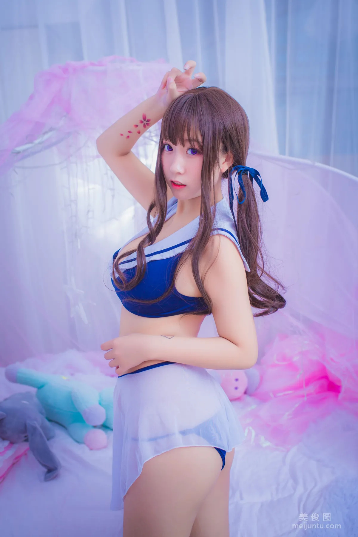 [COS福利] 巨乳貓九醬Sakura 《小可愛》 寫真集 8