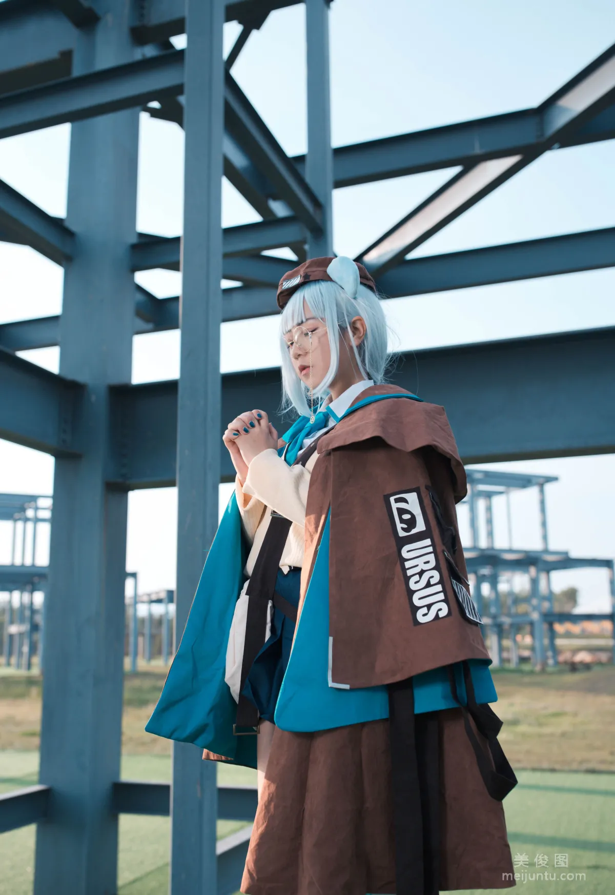 微博萌妹蓝小沂KiKi 《明日方舟》 写真集5