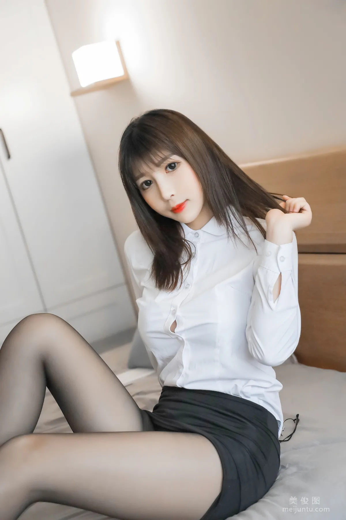 斗鱼主播w黑米粥w 《制服OL》 写真集6