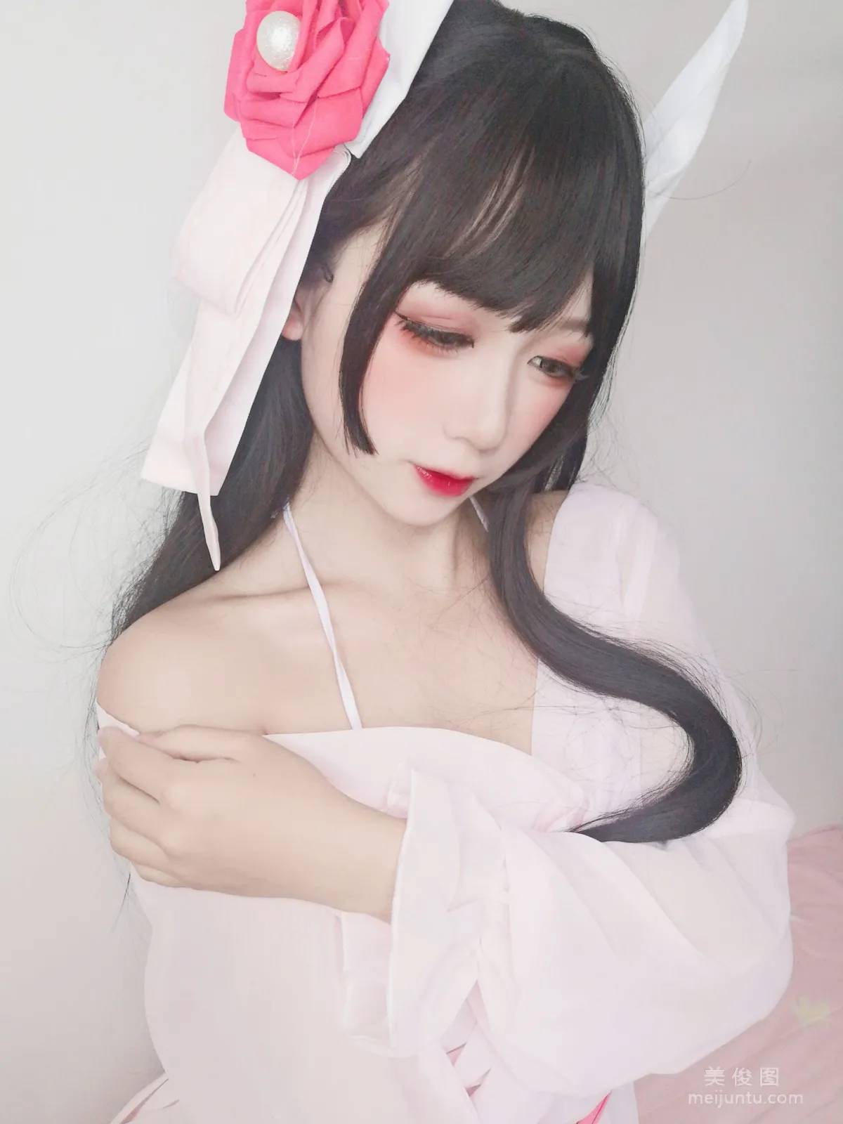 動漫博主櫻落醬w 《鲟睡衣》 寫真集 17