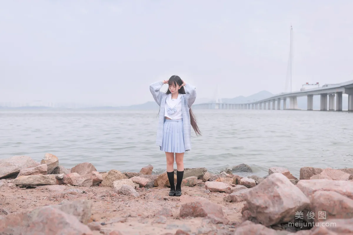 萌妹子伽馬羽落子 《一起去海邊》 寫真集 24