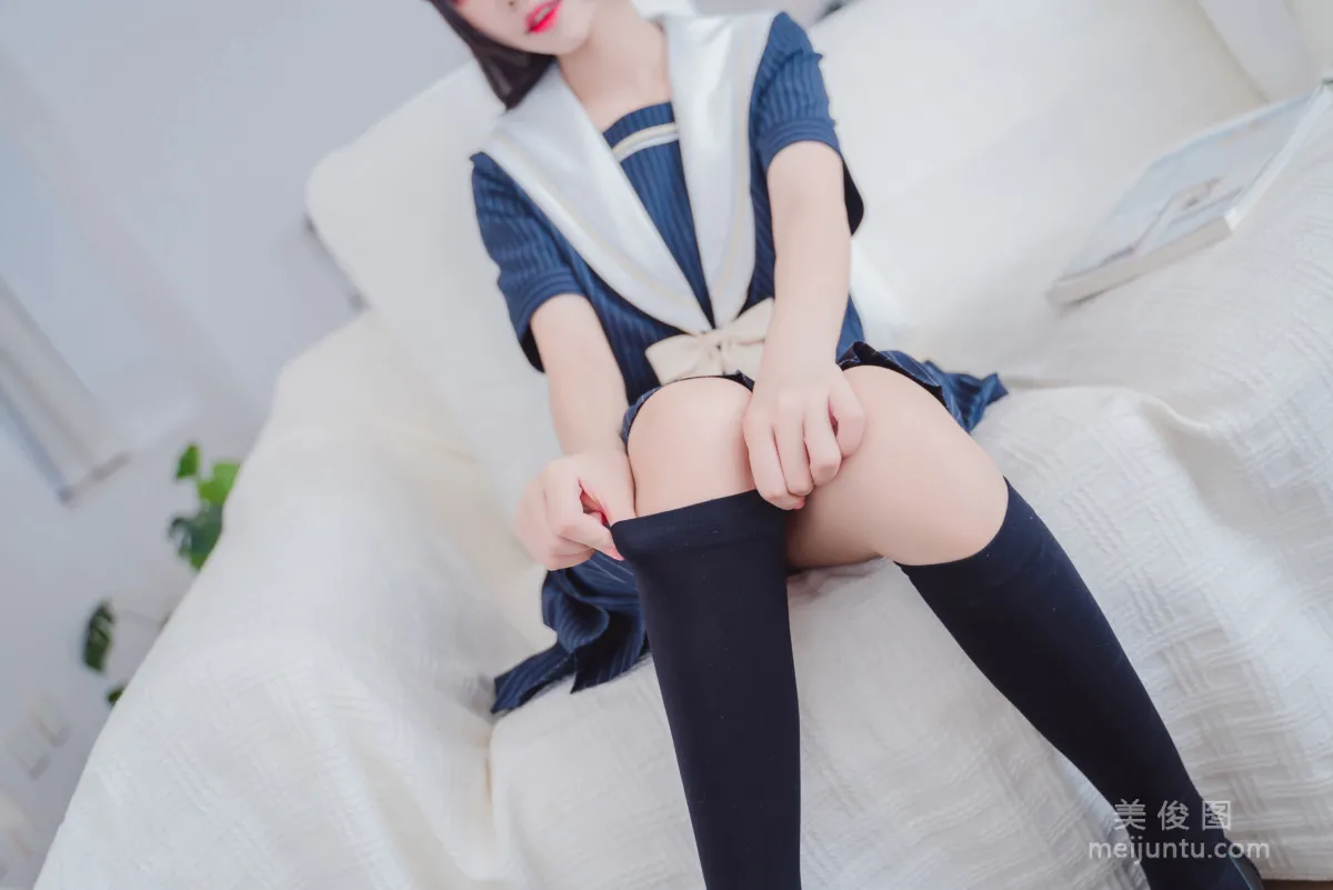 [COS福利] 猫君君MaoJun 《清纯学妹》 写真集7