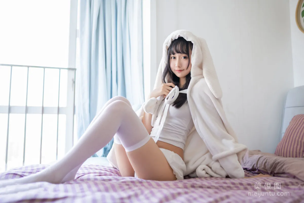 [喵糖映画] VOL.245 《浴巾兔子》 写真集12