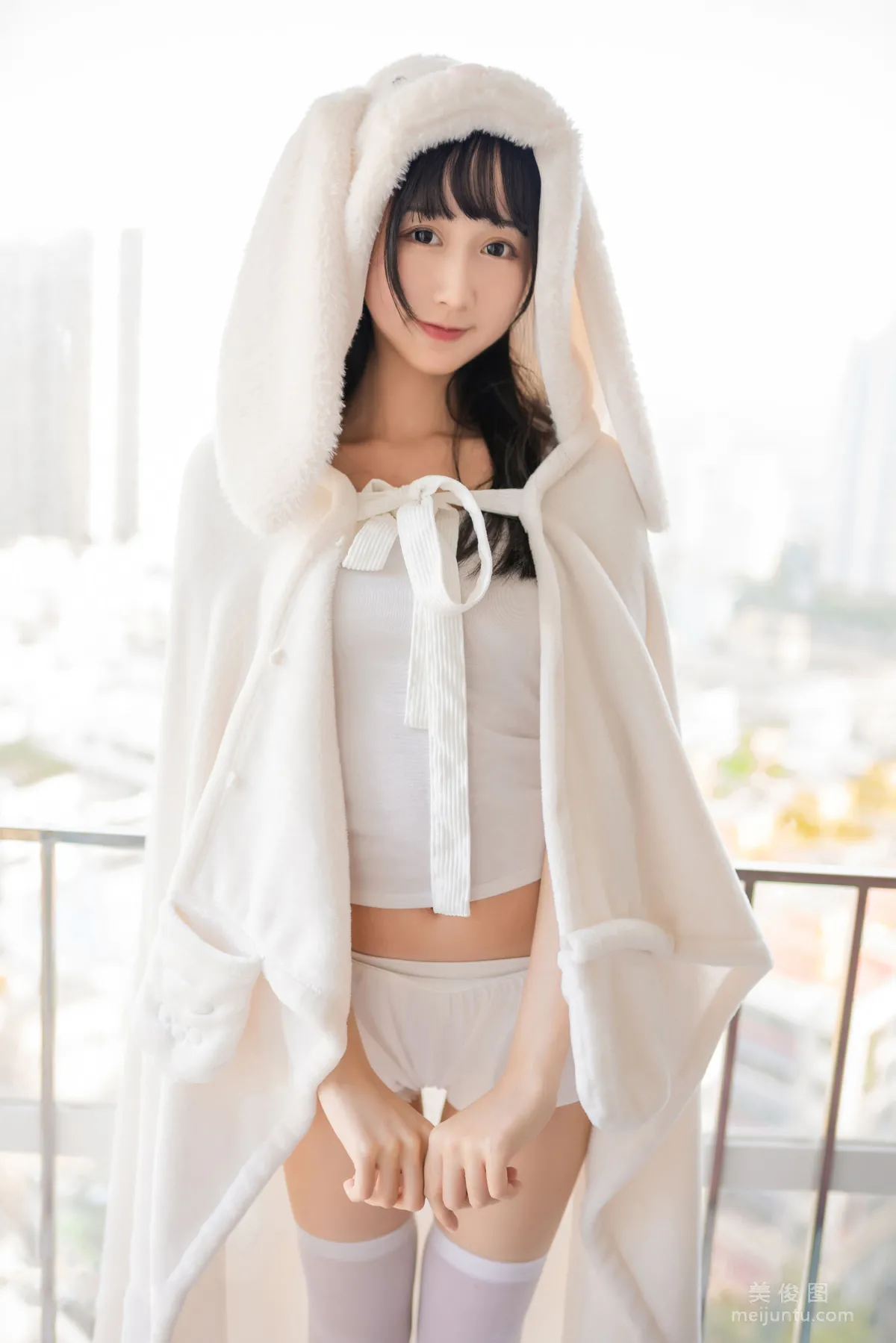 [喵糖映画] VOL.245 《浴巾兔子》 写真集20
