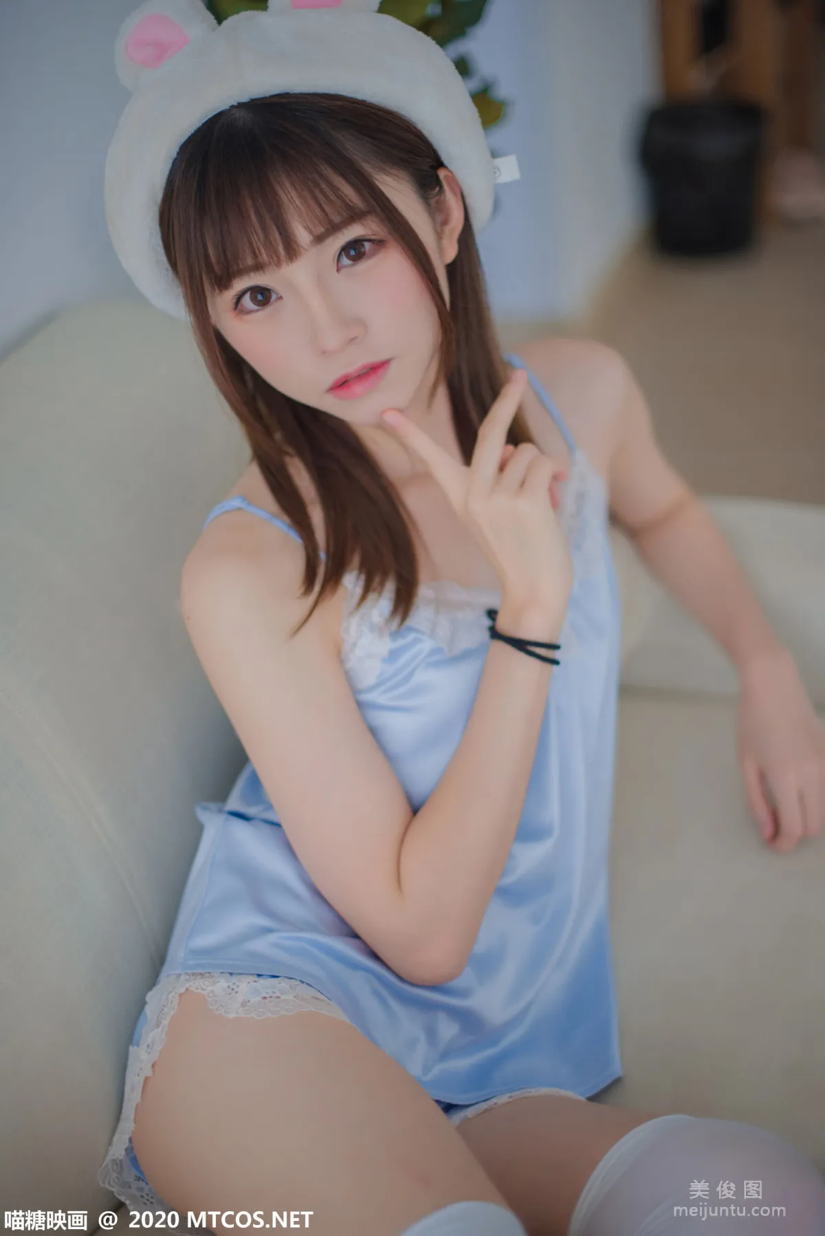 [喵糖映画] VOL.251 《纯纯的兔耳女友》 写真集56