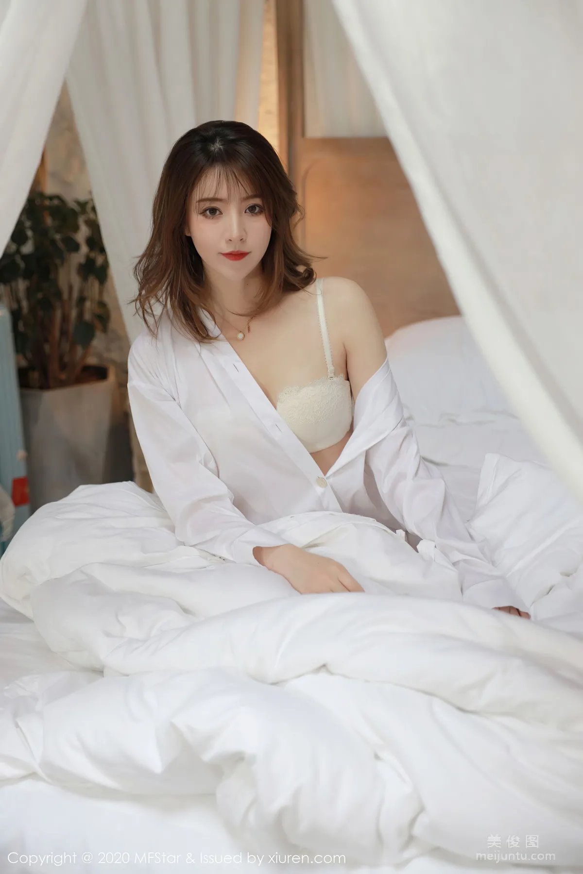 [模範學院MFStar] Vol.369 yoo優優 - 白色襯衫與蕾絲襪 2