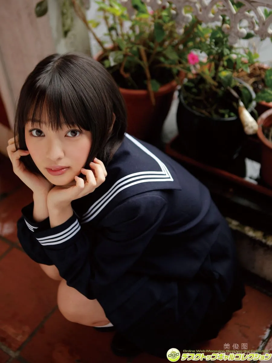 [DGC] 安藤遙 『抜群のプロポーションを活かしたポーズ必見』 寫真集 2