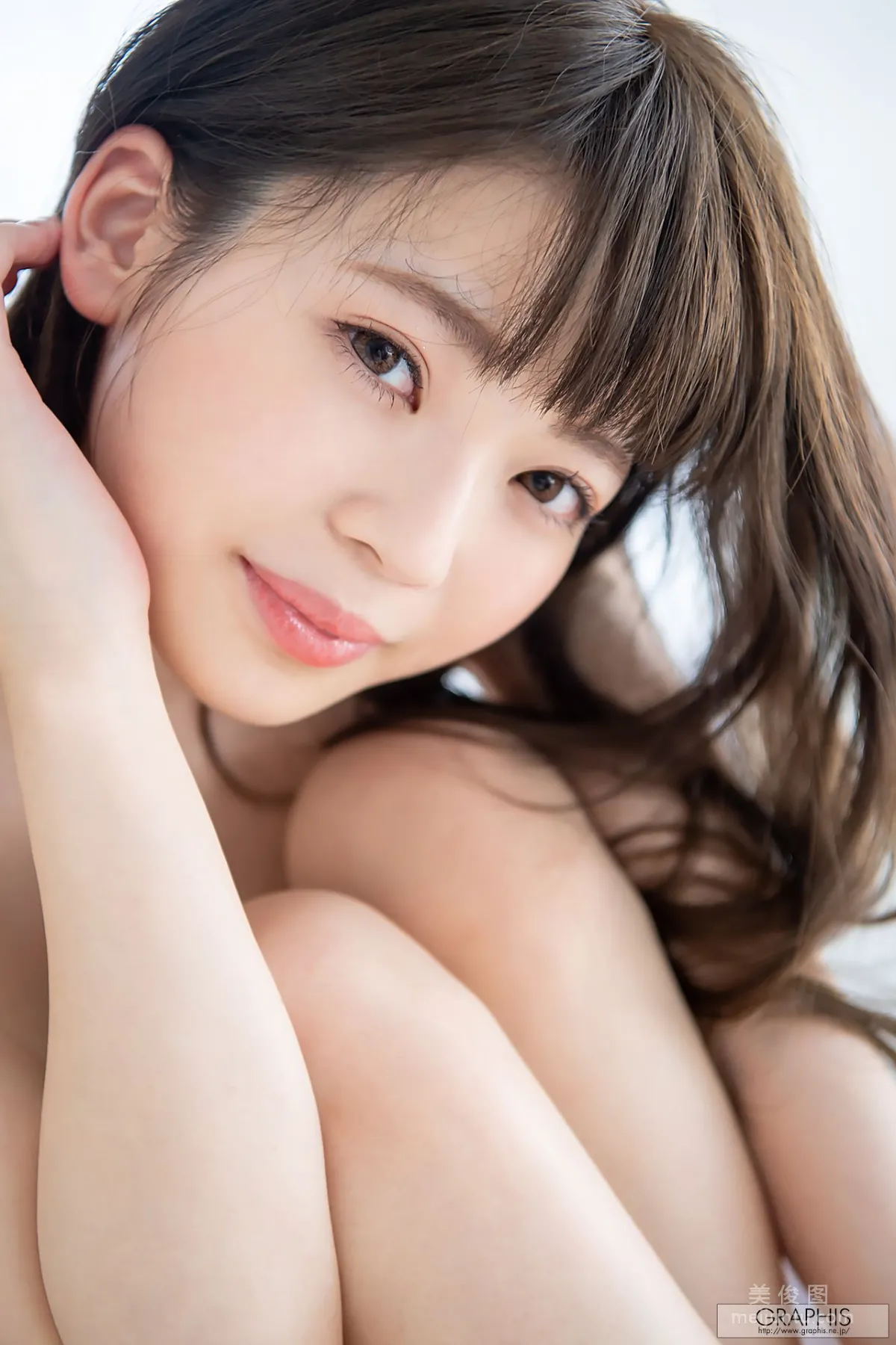[Graphis] First Gravure 初脫ぎ娘 No.169 槙いずな(槙泉奈) 寫真集 20