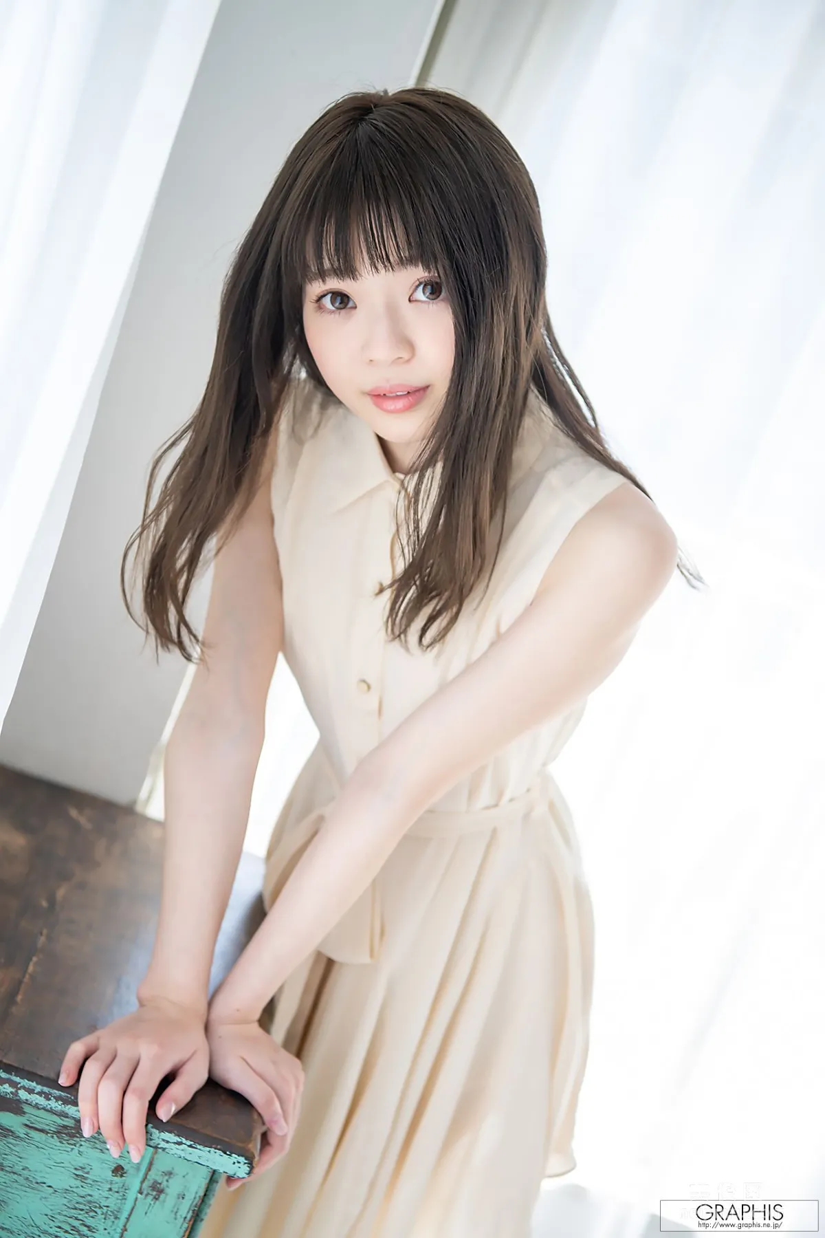[Graphis] First Gravure 初脫ぎ娘 No.169 槙いずな(槙泉奈) 寫真集 5