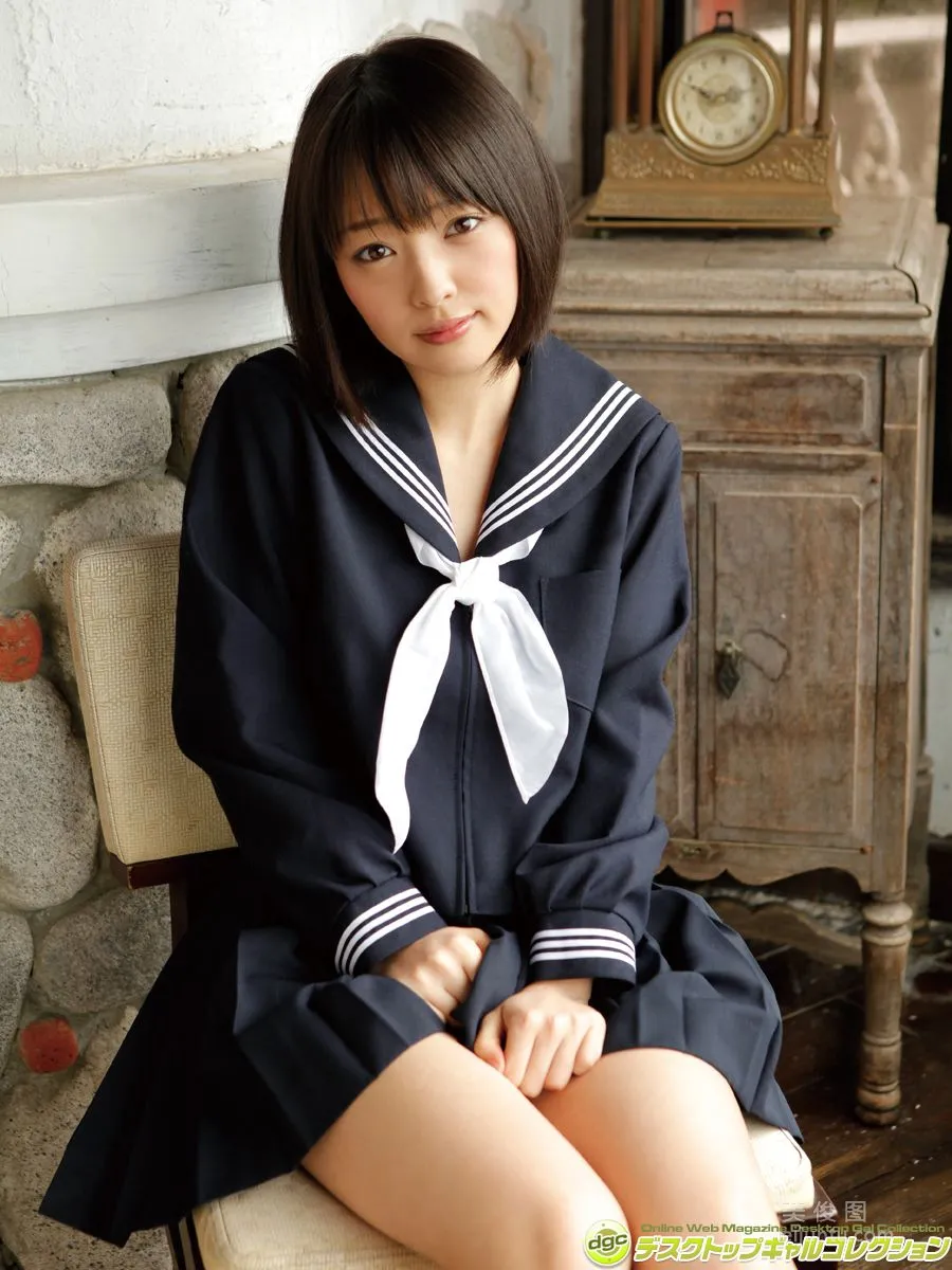 [DGC] 安藤遙 『抜群のプロポーションを活かしたポーズ必見』 寫真集 3