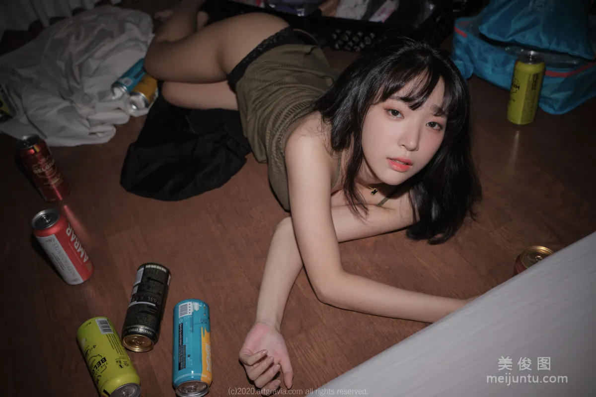 [ARTGRAVIA] VOL.190 姜仁卿 - 巨乳吊帶裙少女 33