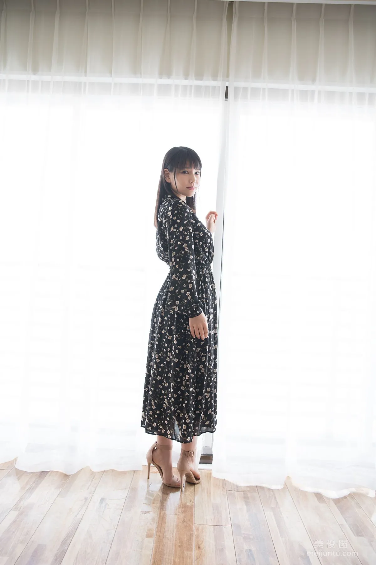 新垣優香 - Secret Gallery (STAGE2) 01  [Minisuka.tv] 写真集1
