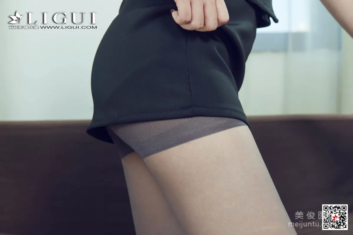 [麗櫃Ligui] Model 子晴 - 極品灰絲空姐美腿 19