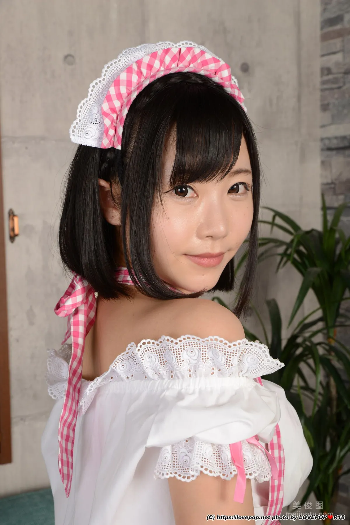 Yui Shirasaka 白坂有以 Photoset 04 [LOVEPOP] 寫真集 12