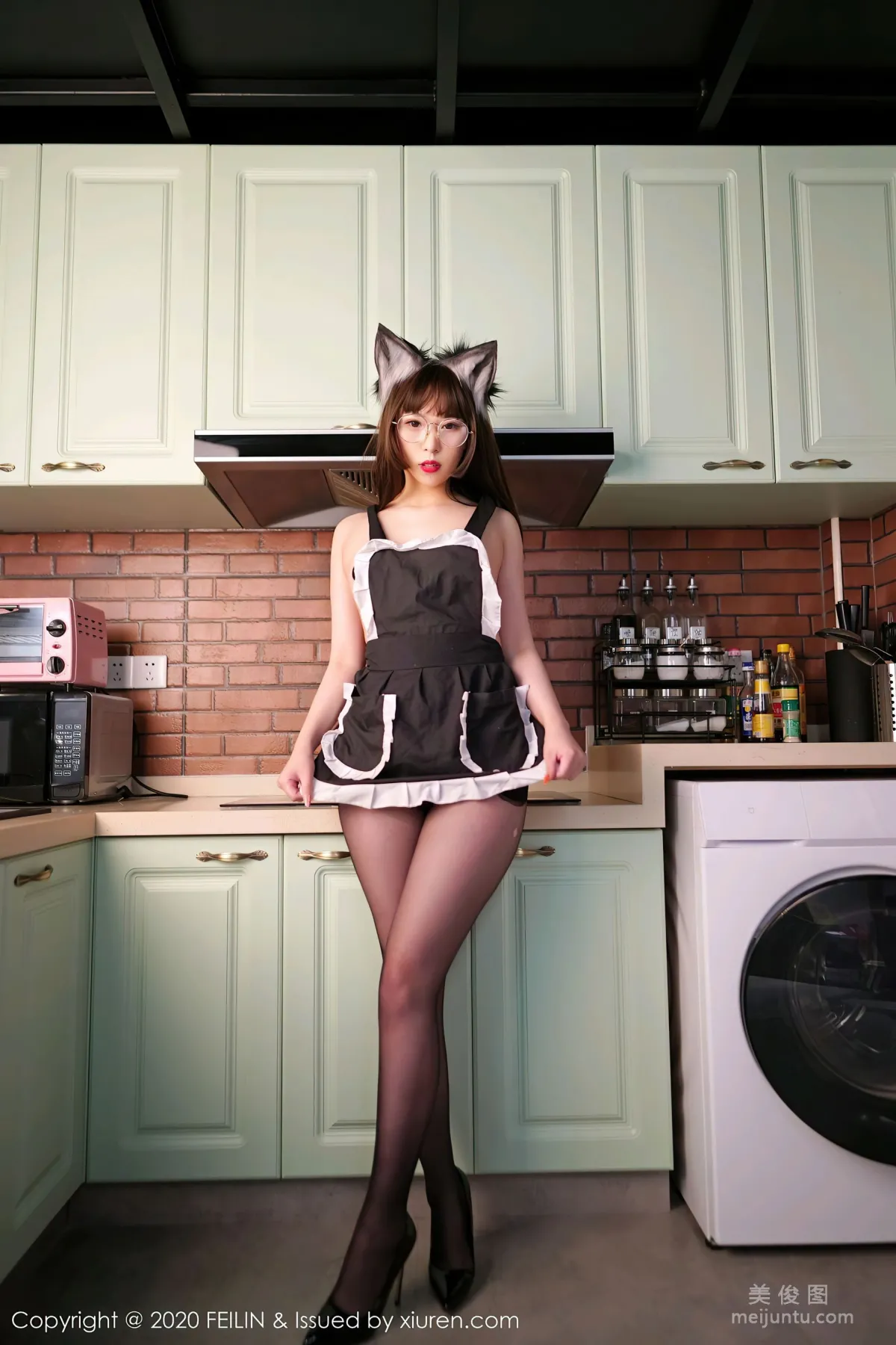 [嗲囡囡FEILIN] VOL.334 小波多 - 性感连体衣写真54