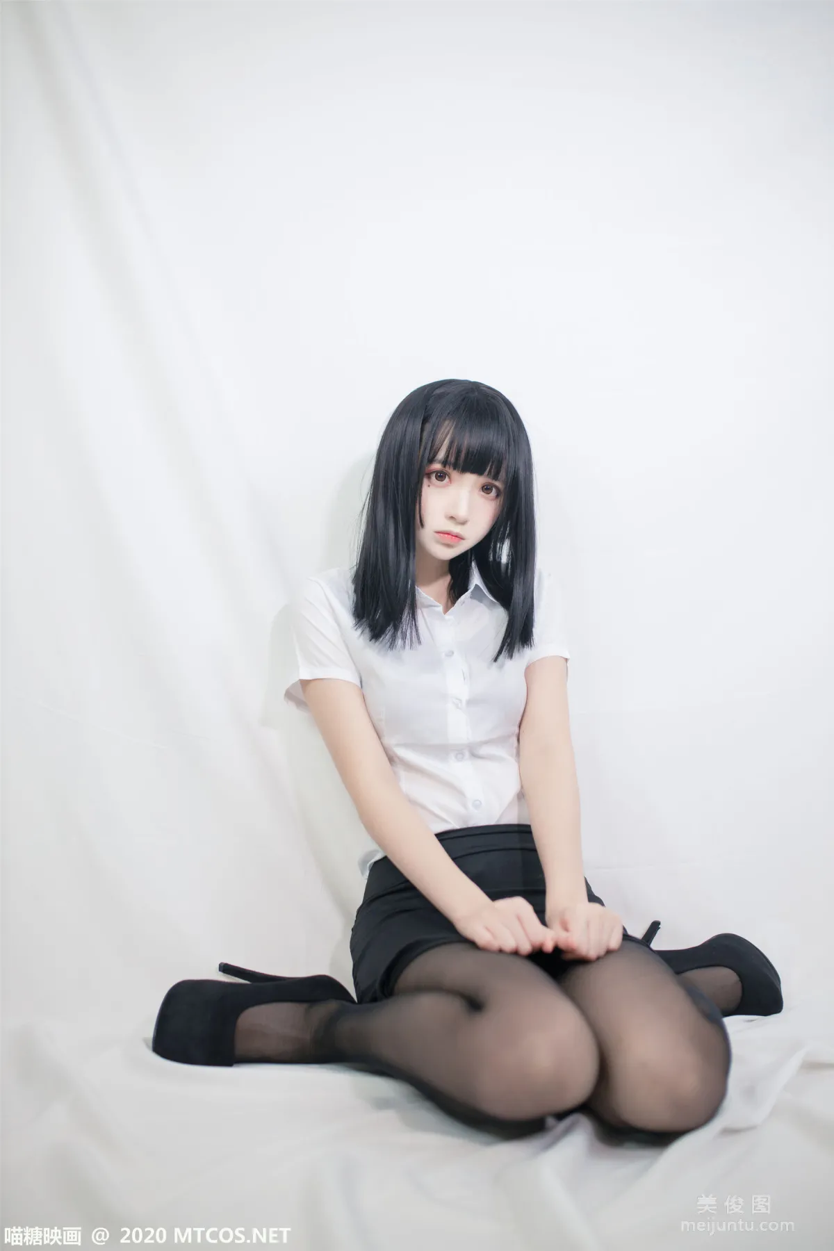 [喵糖映画] VOL.291 OL制服 写真集5