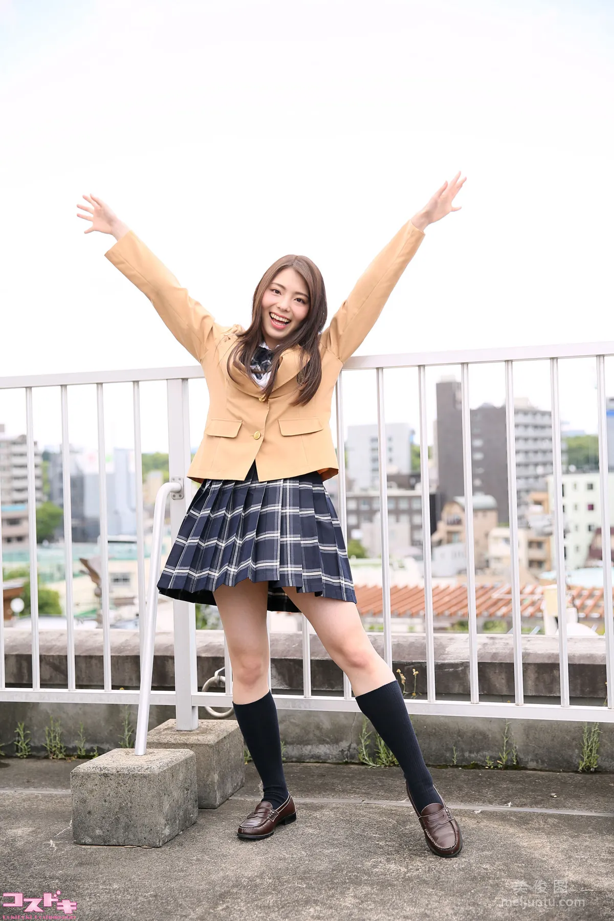 [Cosdoki] Chiaki Narumi 鳴海千秋 narumichiaki3_pic_blazer1+2 12
