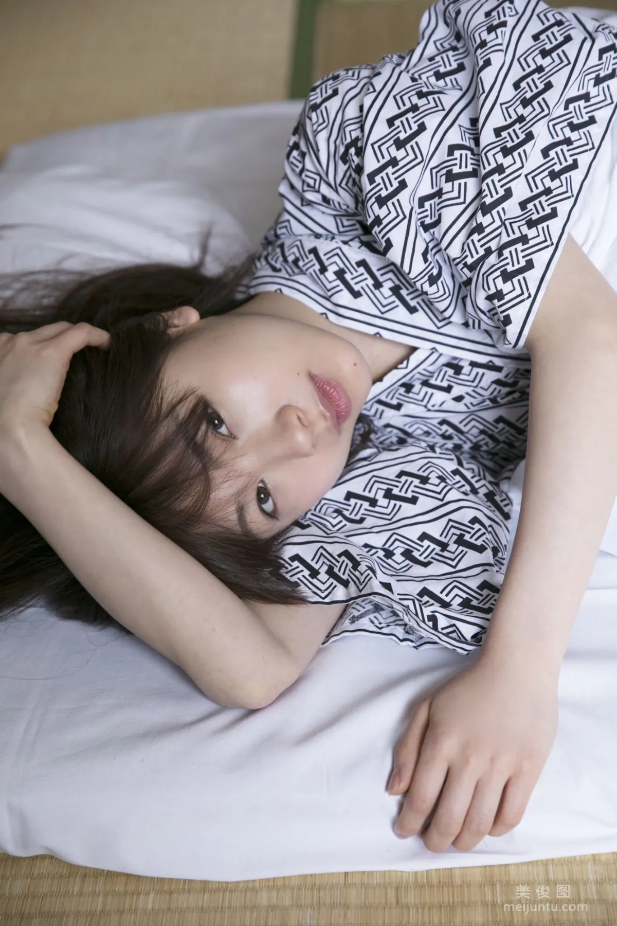 [Hello! Project Digital Books] No.195 石田亜佑美 Ayumi Ishida 73