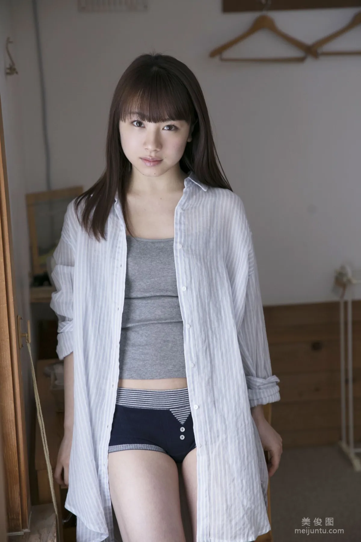 [Hello! Project Digital Books] No.196 Ayumi Ishida 石田亜佑美 35