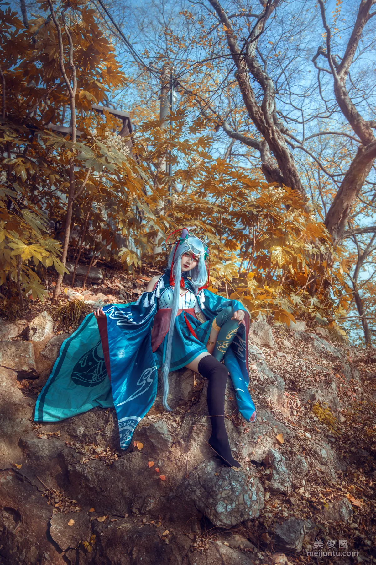 [Cosplay寫真] 動漫博主弦音sic - 洛天依 上古神話 2