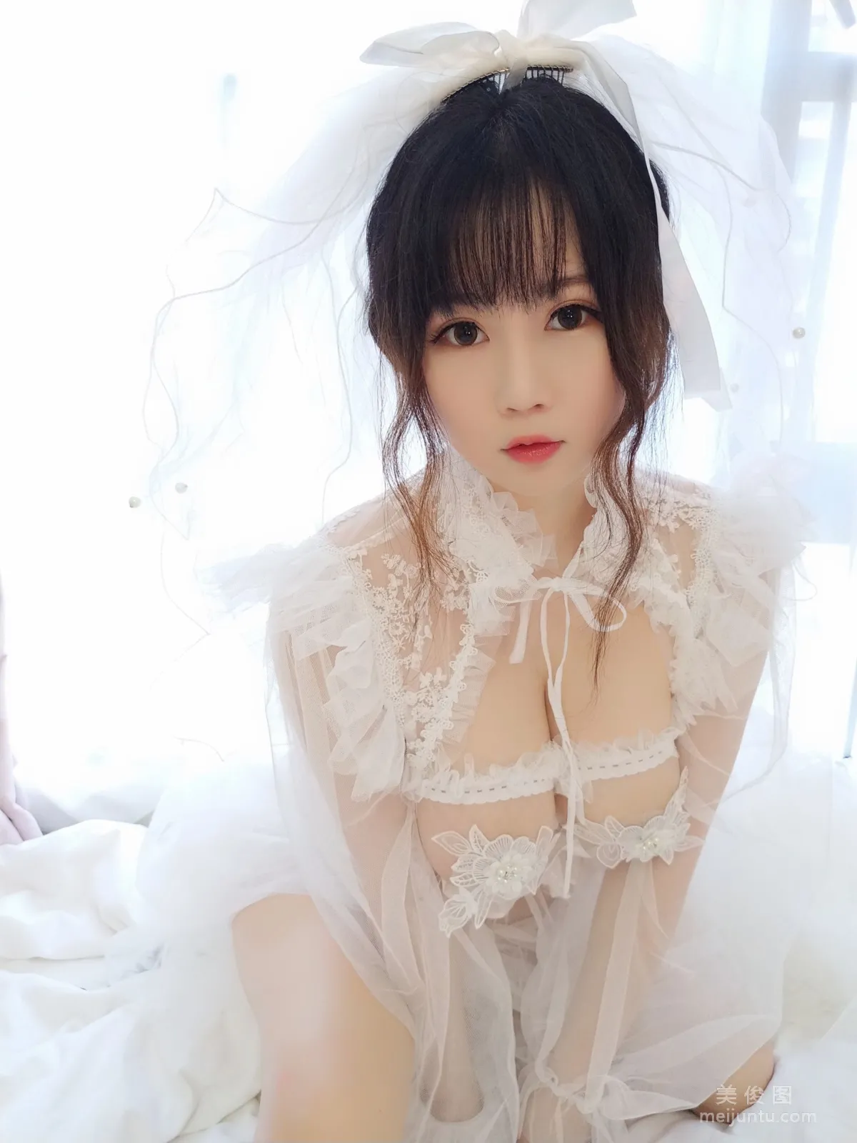 [Cosplay] 蜜桃少女是依醬呀 - 花嫁 寫真集 29