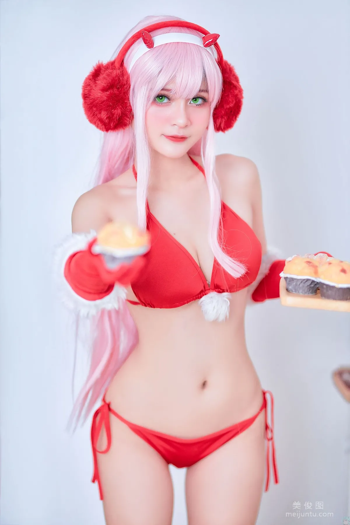 [Cosplay] Azami福利 - Zero Two X-Mas24