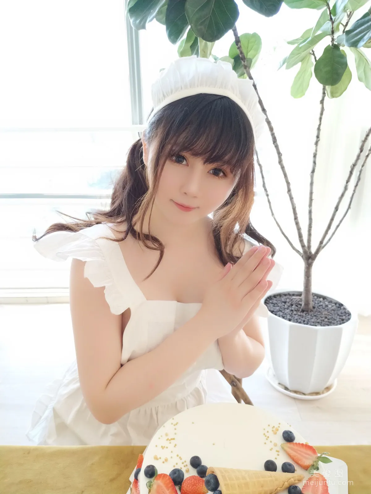 [Cosplay] 是依酱呀 - 小厨娘19