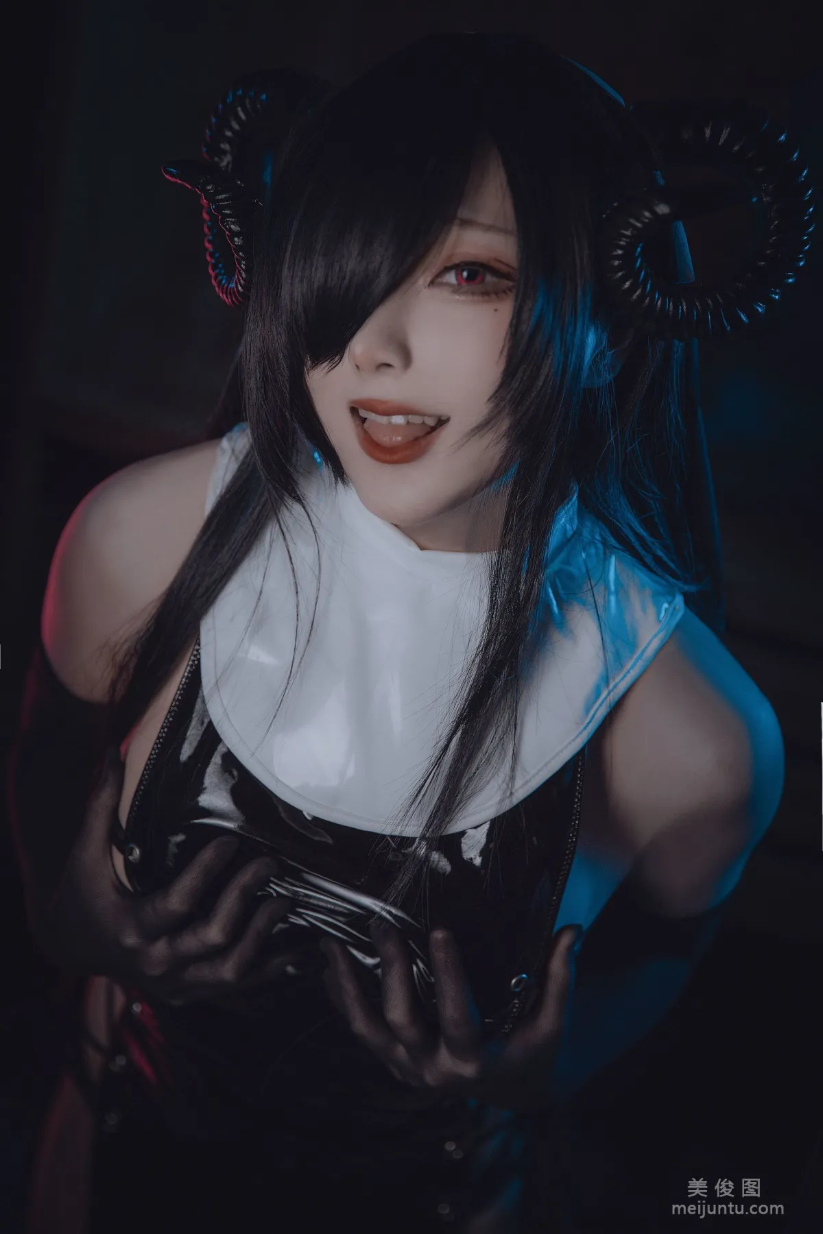 [Cosplay] 起司塊wii - 魅魔修女 5