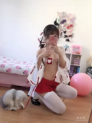 [Cosplay寫真] 動漫博主雯妹 - 自拍本（1号本）巫女