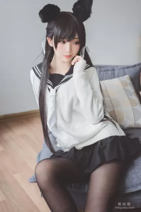 [Cosplay寫真] 可愛人氣Coser面餅仙兒 - 制服愛宕