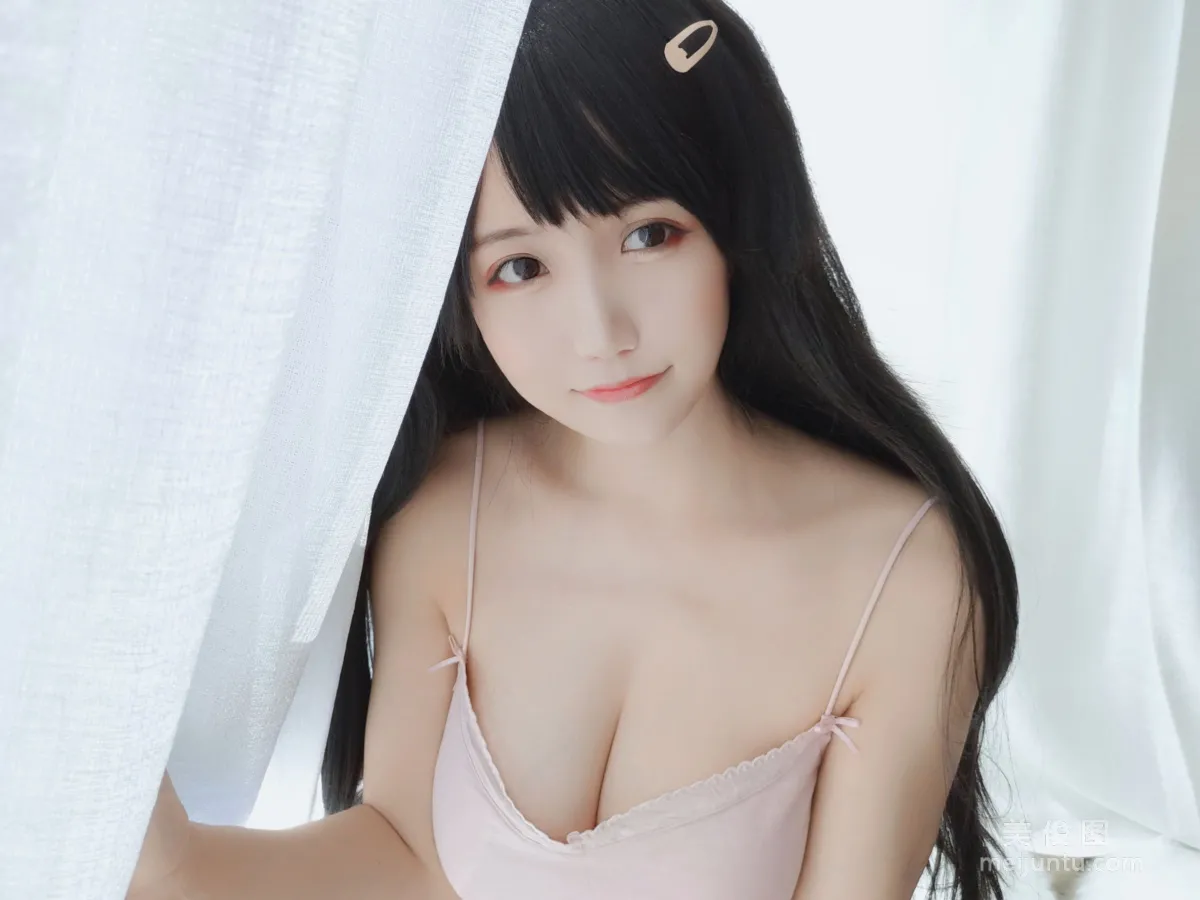 [Cosplay] 動漫博主小倉千代w - 粉色吊帶 寫真集 3